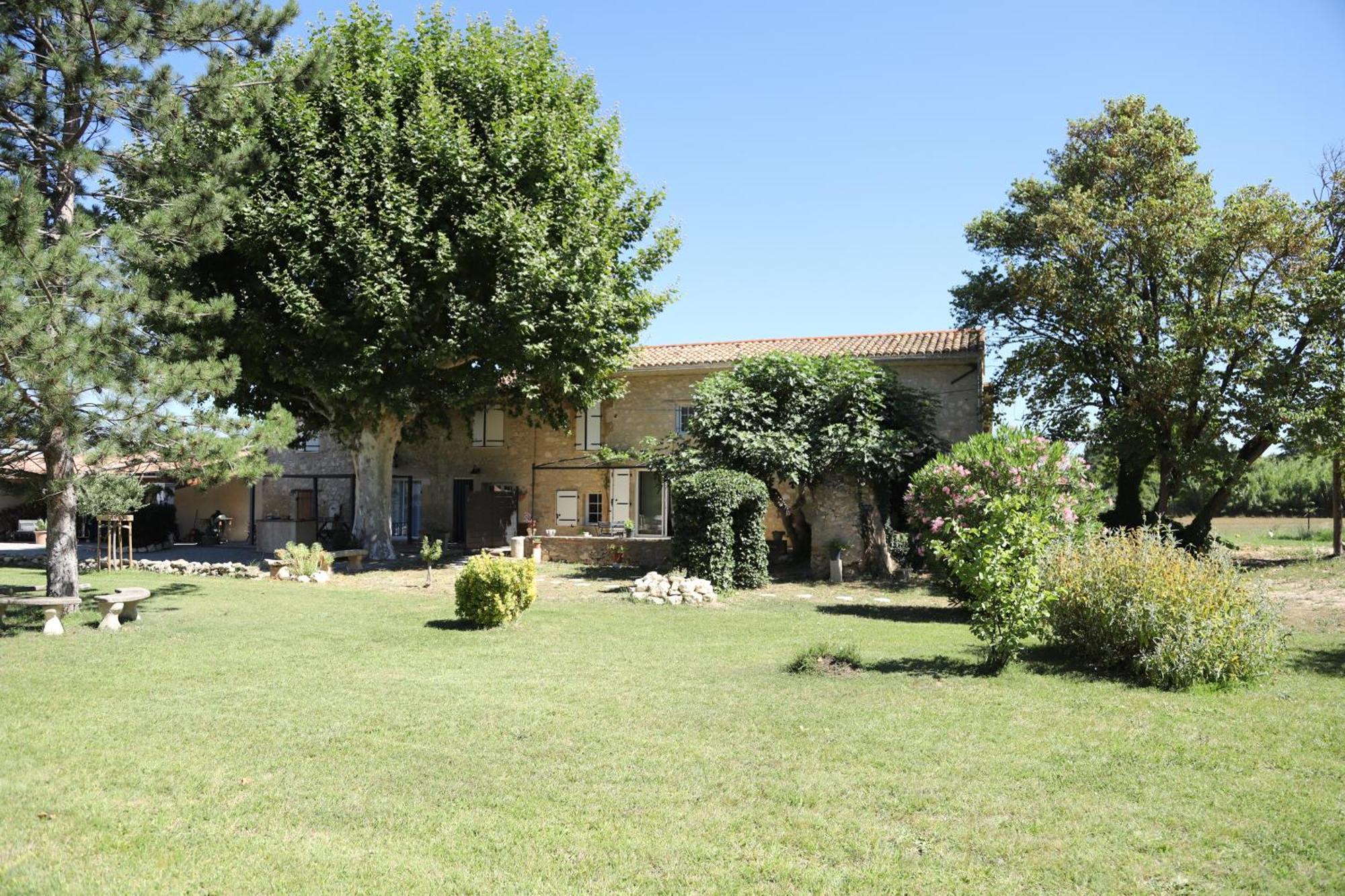 La Bastide Au Coeur De La Provence Apartment